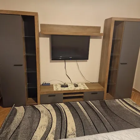 Samu Lakohaz * Balatonberény