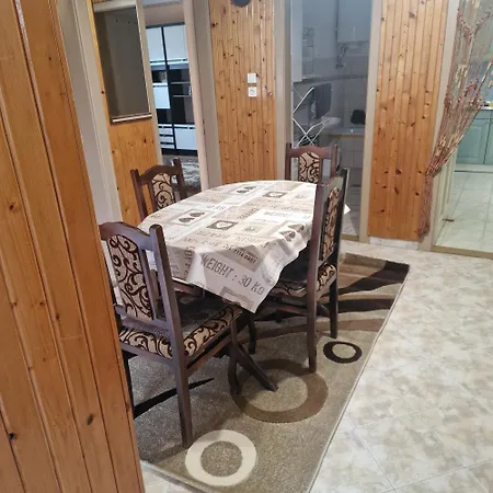 Σπίτι διακοπών Samu Lakohaz *